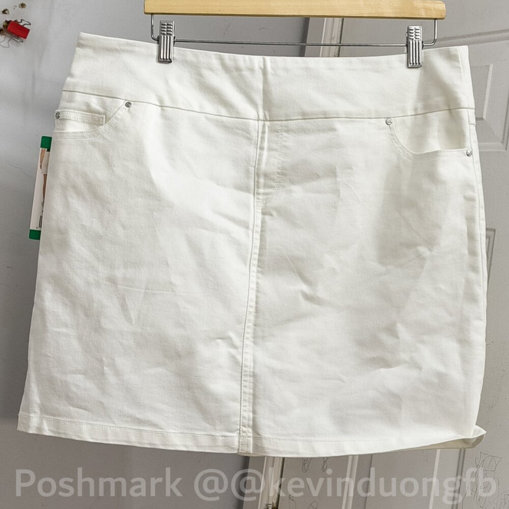 Ladies Women Denim Skort, white Denim , S.C. & CO